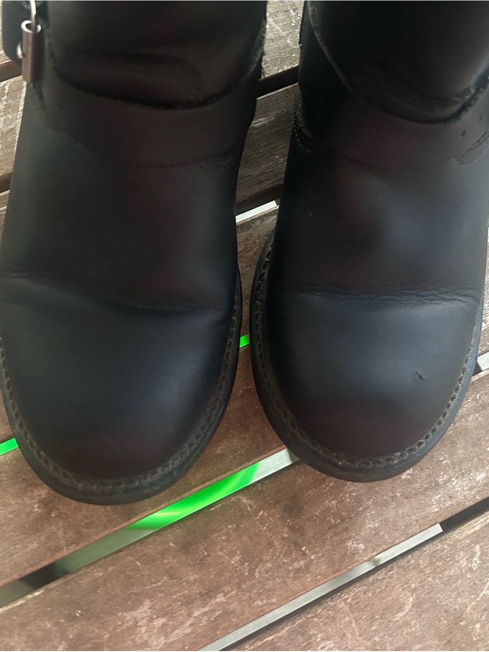 Frye Black Leather Women's Engineer 8R Boots size 8.5 - Picture 2 of 8